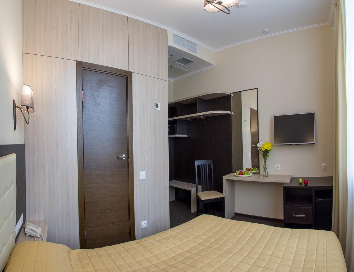 Hotel Florida เคียฟ ภายนอก รูปภาพ